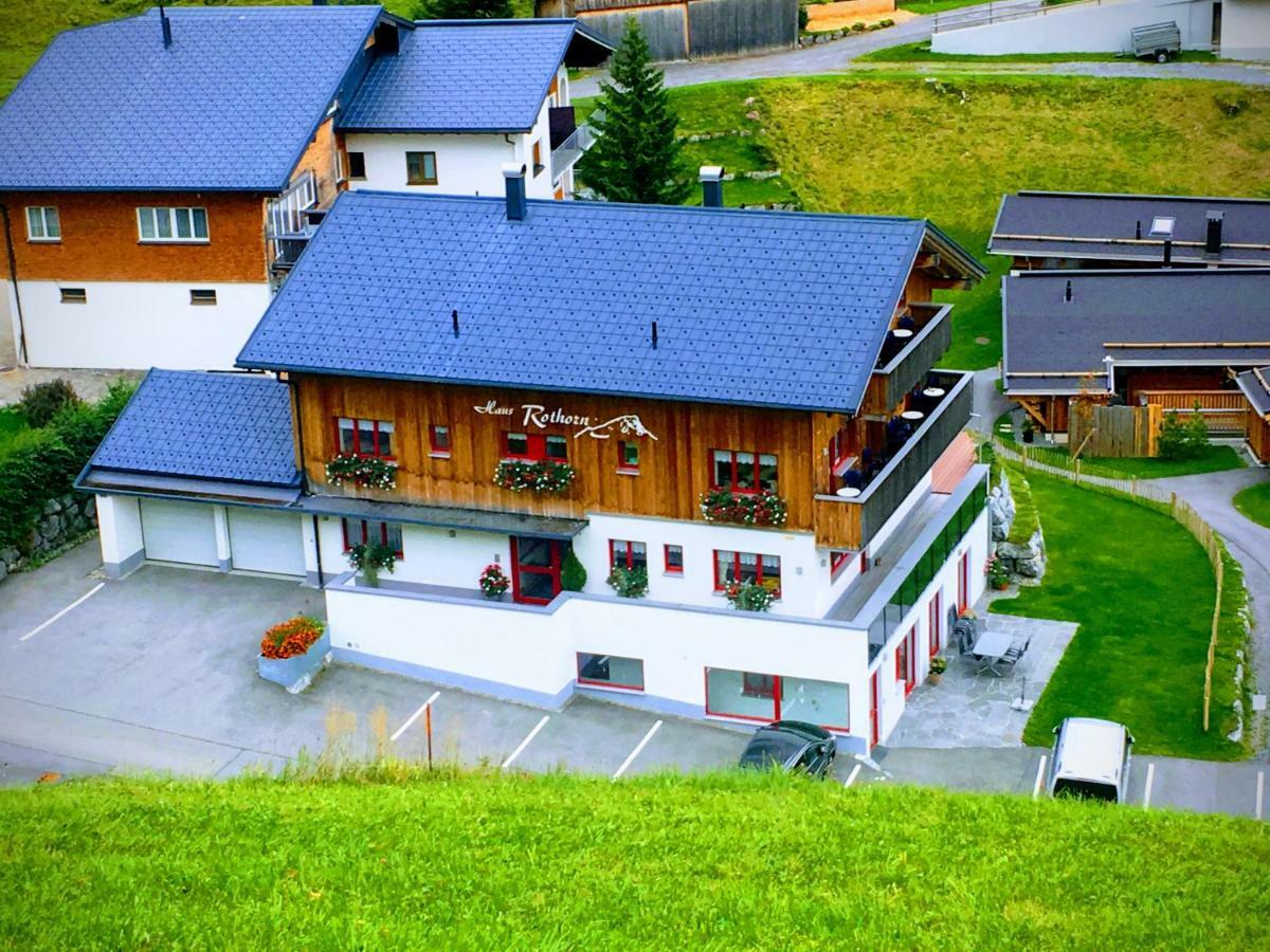 Haus Rothorn Apartment Schröcken Екстериор снимка