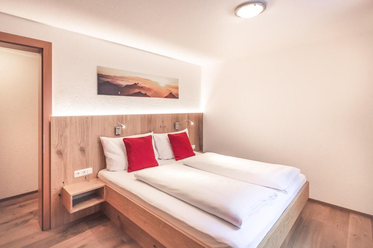 Haus Rothorn Apartment Schröcken Екстериор снимка