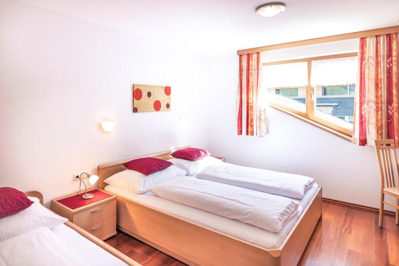 Haus Rothorn Apartment Schröcken Екстериор снимка